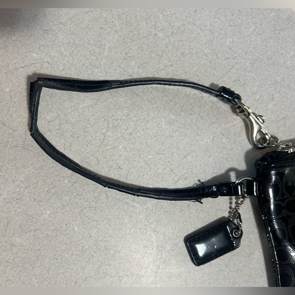 Black Leather Coach Wristlet - Picture 6 of 9